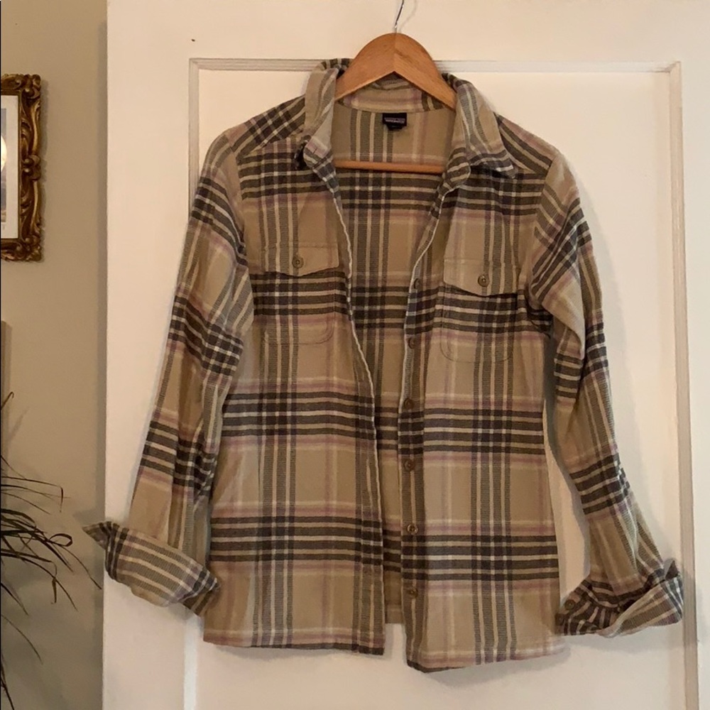 Patagonia Organic Cotton plaid flannel